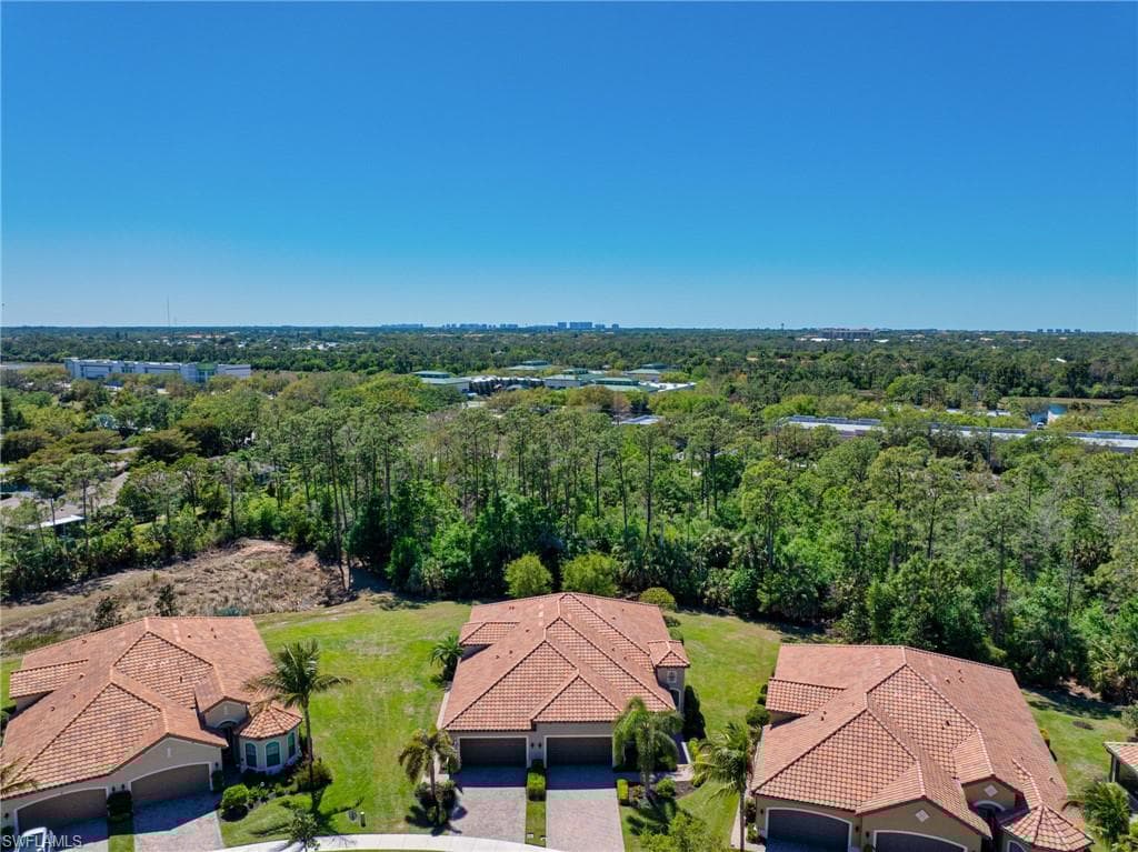 9149 Isla Bella Cir, Bonita Springs, FL 34135-20