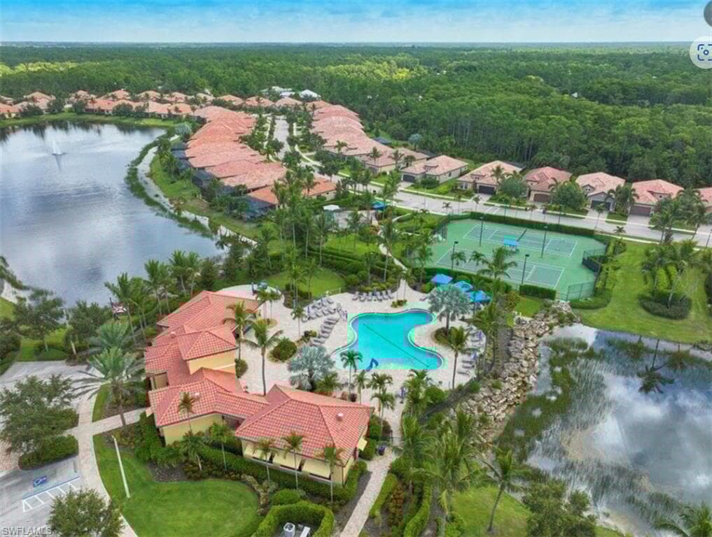 9149 Isla Bella Cir, Bonita Springs, FL 34135-3