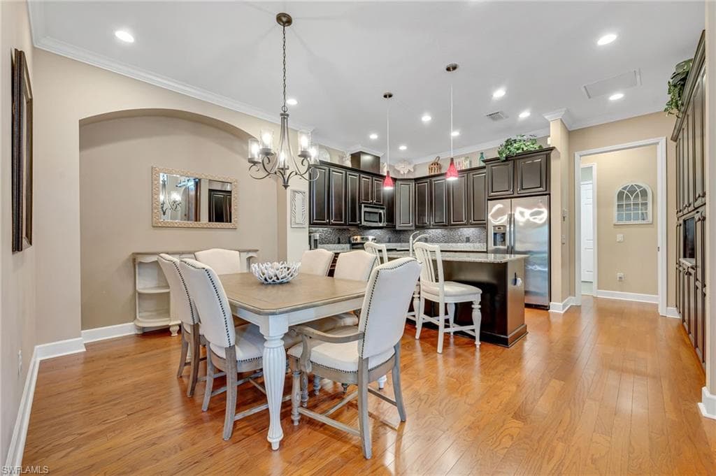 9149 Isla Bella Cir, Bonita Springs, FL 34135-8