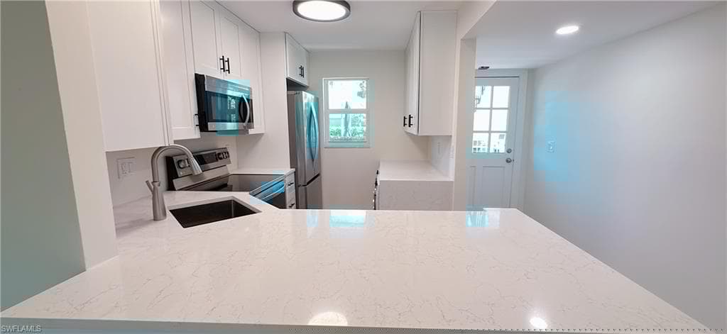 268 Banyan Blvd 268, Naples, FL 34102-19
