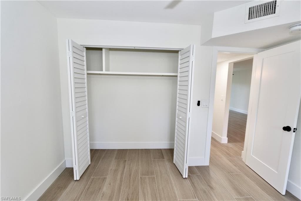 268 Banyan Blvd 268, Naples, FL 34102-29