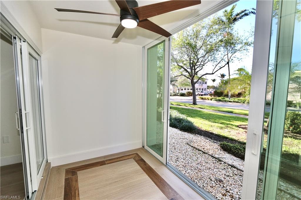 268 Banyan Blvd 268, Naples, FL 34102-31