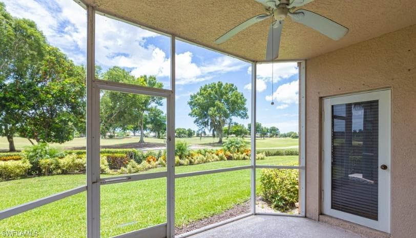 9113 Michael Cir 9, Naples, FL 34113-25