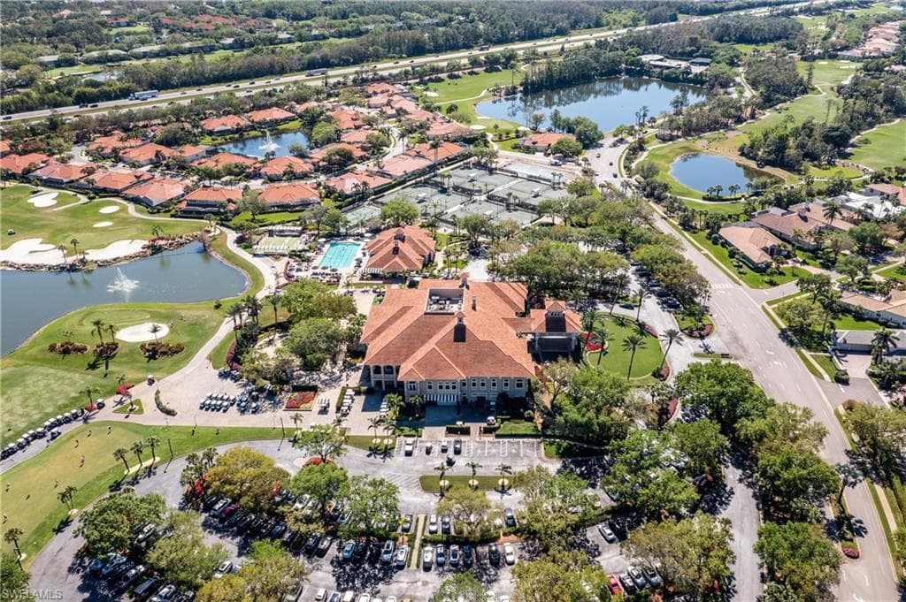 5908 Three Iron Dr 2202, Naples, FL 34110-28