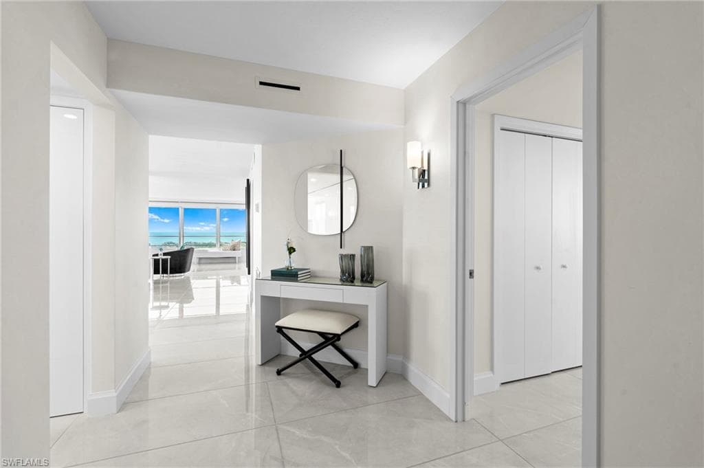 5555 Heron Point Dr 801, Naples, FL 34108-27