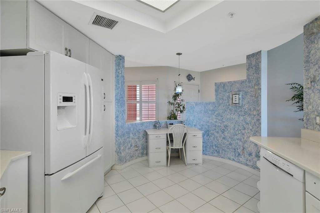 266 Barefoot Beach Blvd Ph-02, Bonita Springs, FL 34134-16