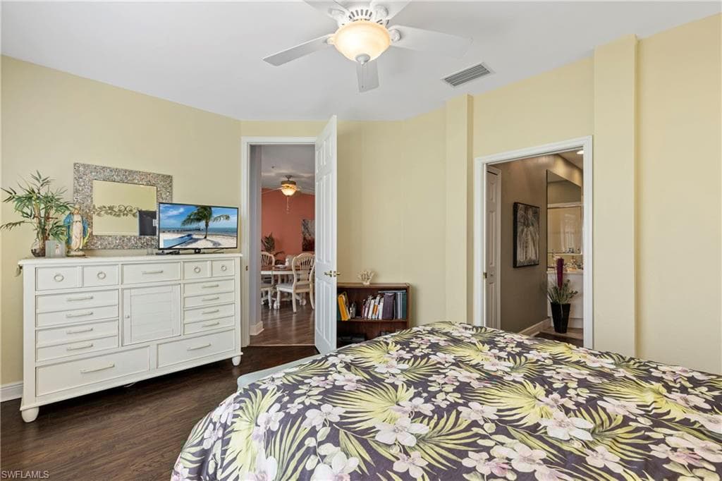 1330 Sweetwater Cv 102, Naples, FL 34110-22