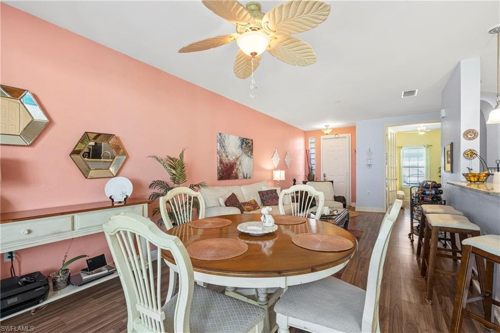 1330 Sweetwater Cv 102, Naples, FL 34110-6