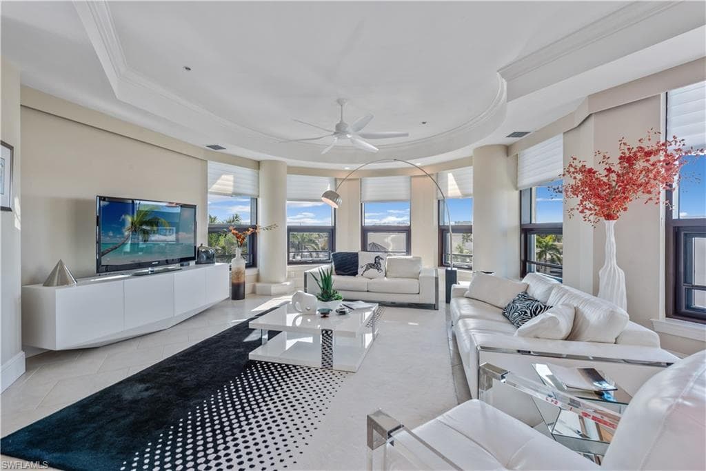 9115 Strada Pl 5416, Naples, FL 34108-2