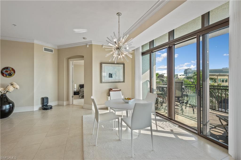 9115 Strada Pl 5416, Naples, FL 34108-8