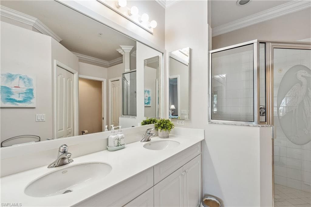 1118 Sweetwater Ln 1305, Naples, FL 34110-21