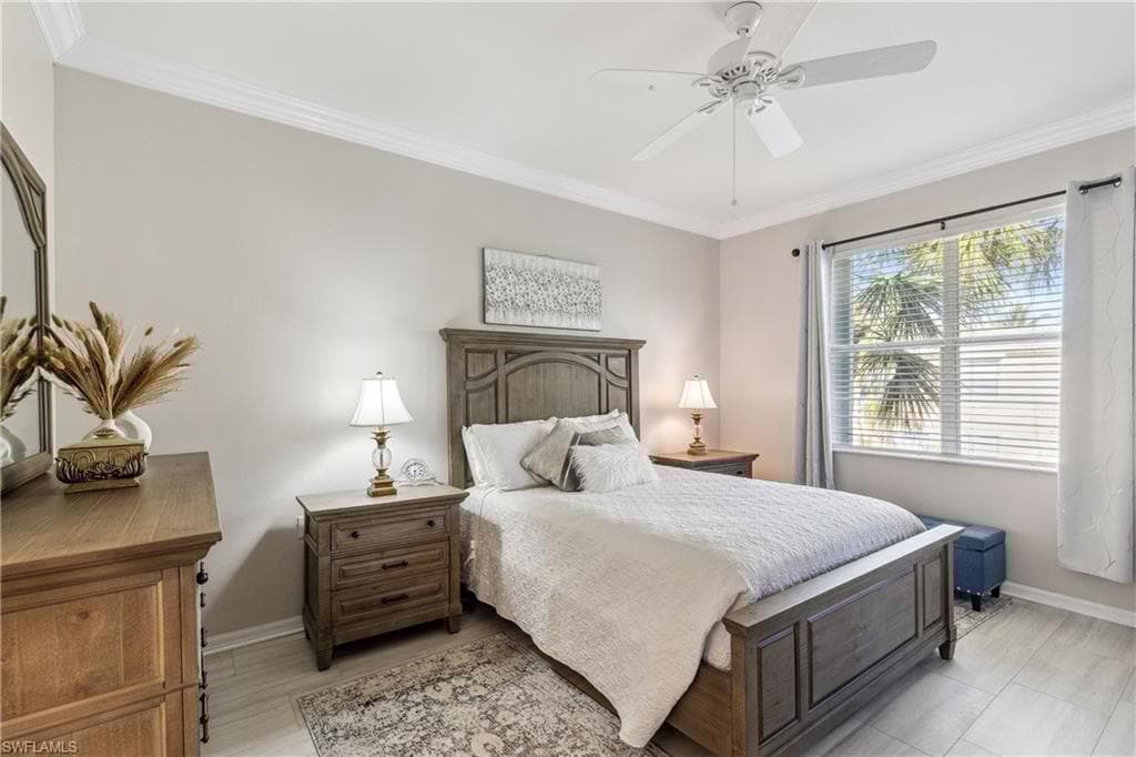 1118 Sweetwater Ln 1305, Naples, FL 34110-23