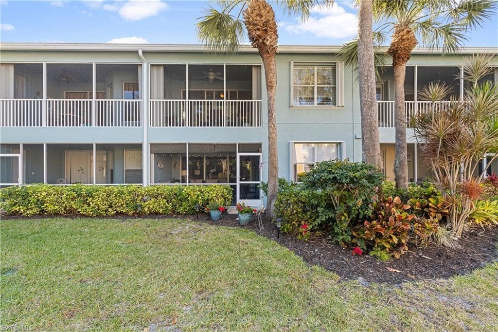 1118 Sweetwater Ln 1305, Naples, FL 34110-29