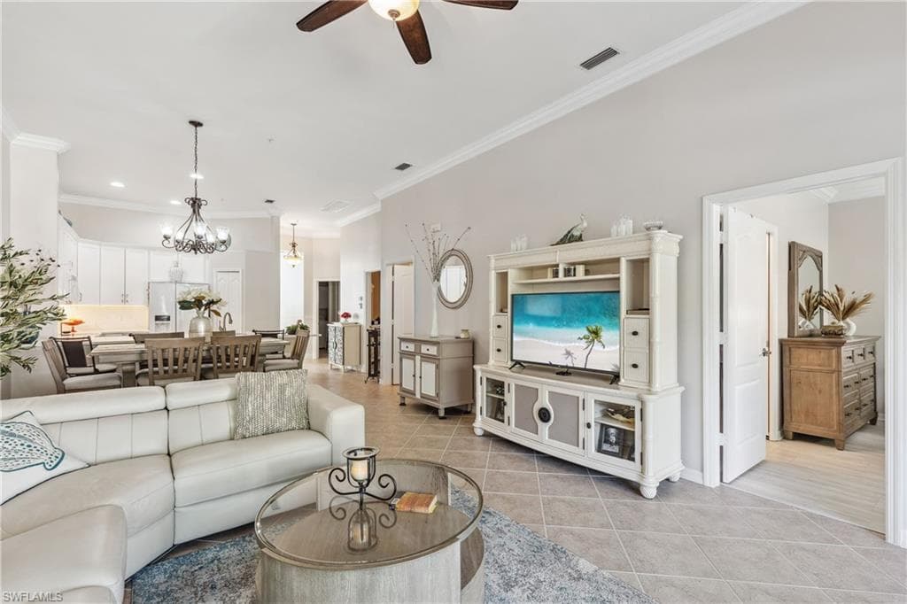 1118 Sweetwater Ln 1305, Naples, FL 34110-7