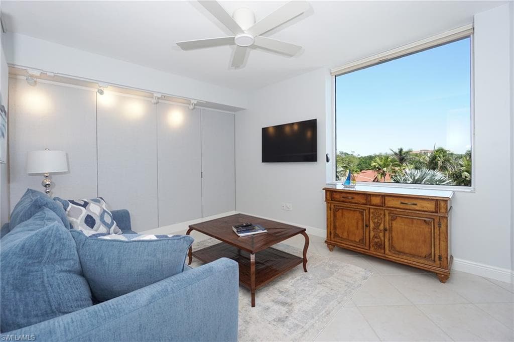 7225 Pelican Bay Blvd 502, Naples, FL 34108-13