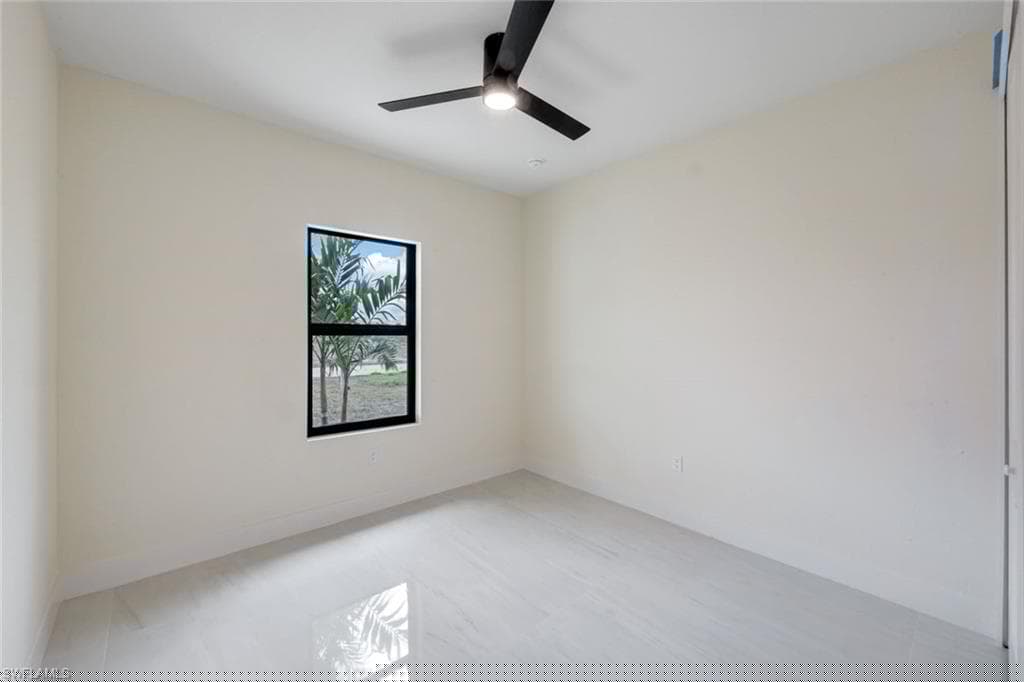 2212 5th Pl, Cape Coral, FL 33909-22