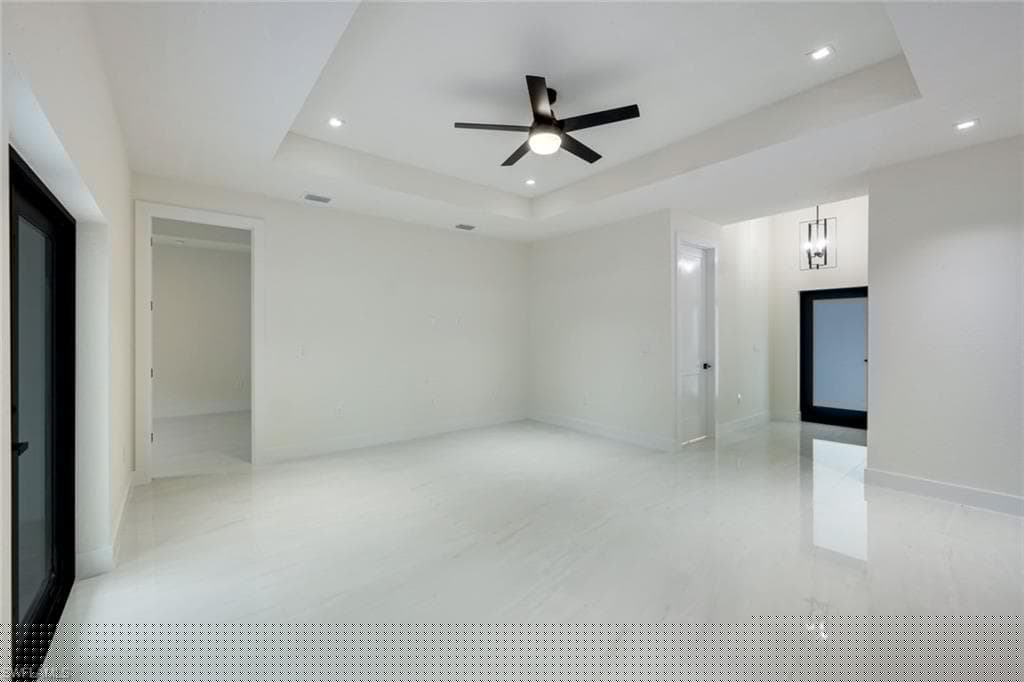 2212 5th Pl, Cape Coral, FL 33909-6