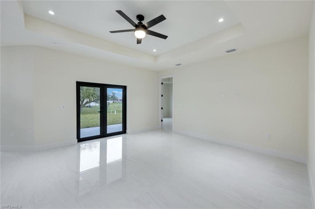 2212 5th Pl, Cape Coral, FL 33909-8