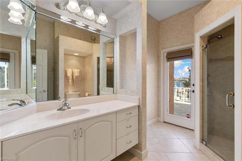 890 San Marco Rd, Marco Island, FL 34145-26