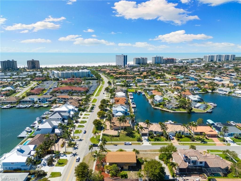 890 San Marco Rd, Marco Island, FL 34145-40
