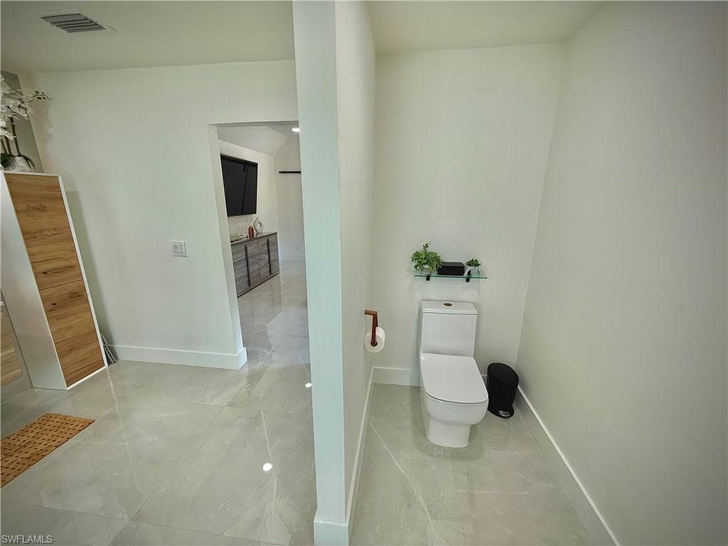 861 8th St SE, Naples, FL 34117-32
