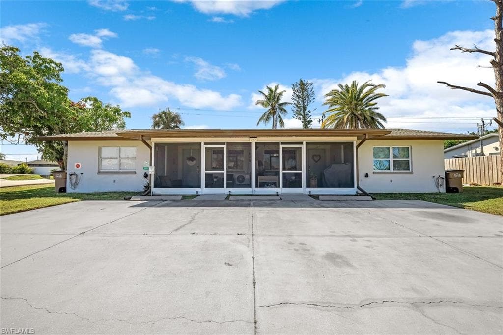 202 Cape Coral Pkwy W, Cape Coral, FL 33914-31