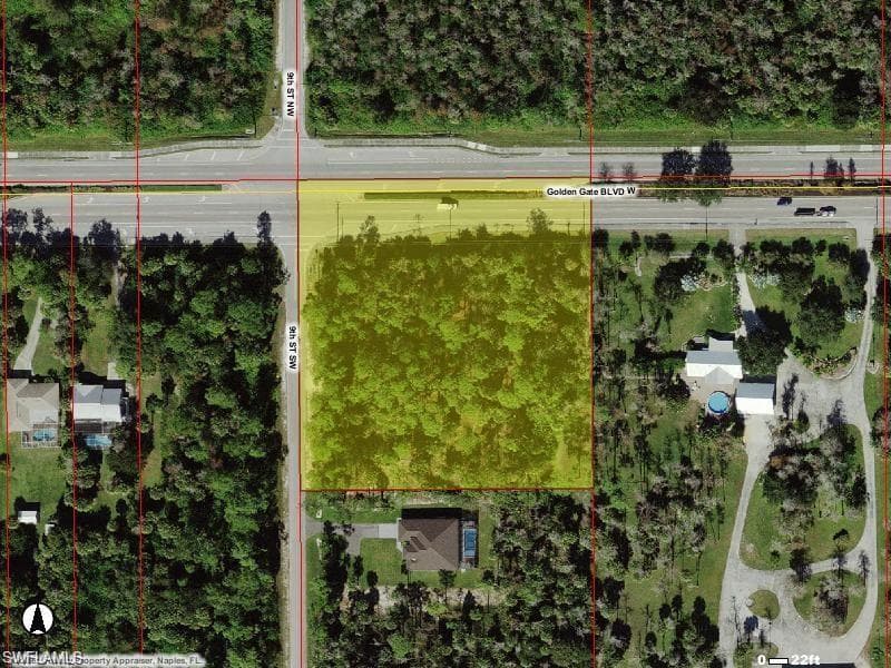 86 9th St SW, Naples, FL 34117-1