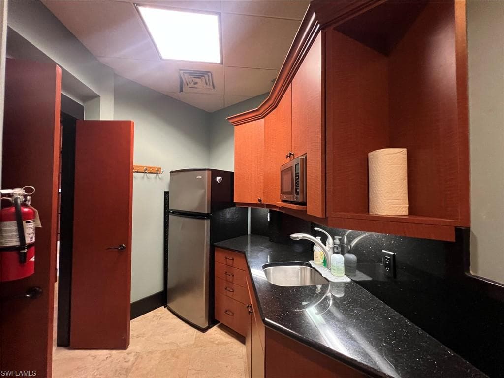 9010 Strada Stell Ct 208, Naples, FL 34109-14
