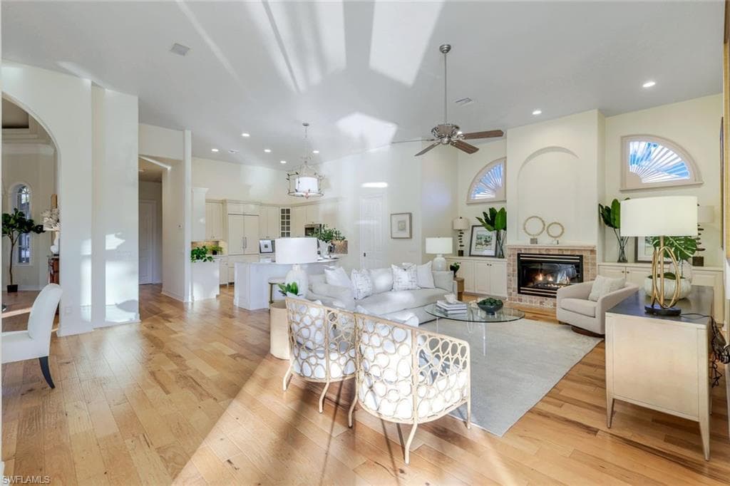 4574 Lighthouse Ln, Naples, FL 34112-14