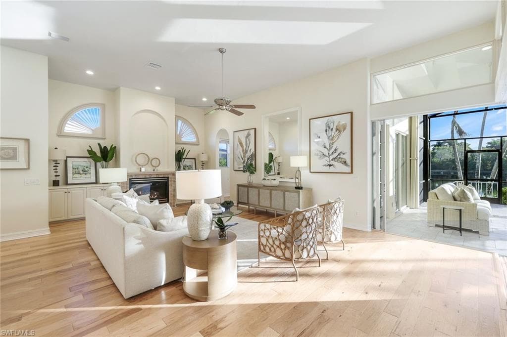 4574 Lighthouse Ln, Naples, FL 34112-15