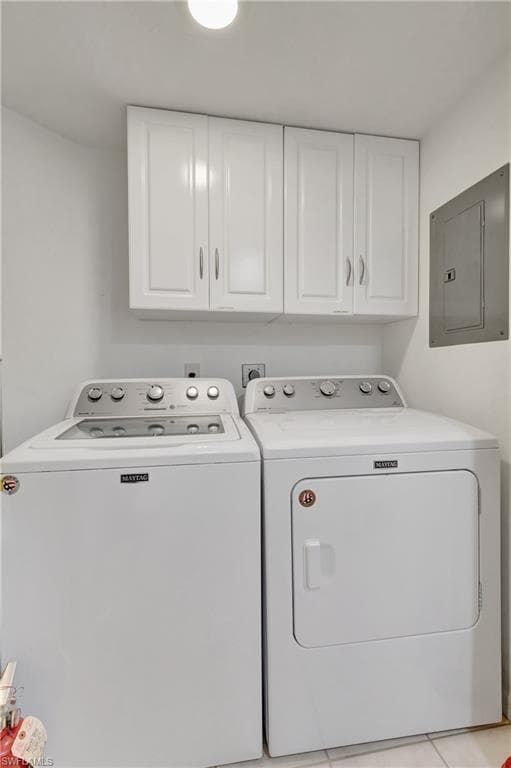 616 Wiggins Bay Dr 616, Naples, FL 34110-26
