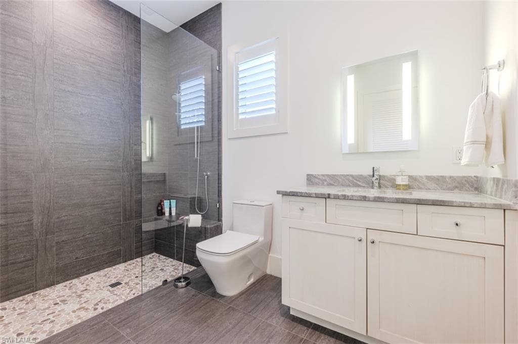 1880 Sandpiper St, Naples, FL 34102-26