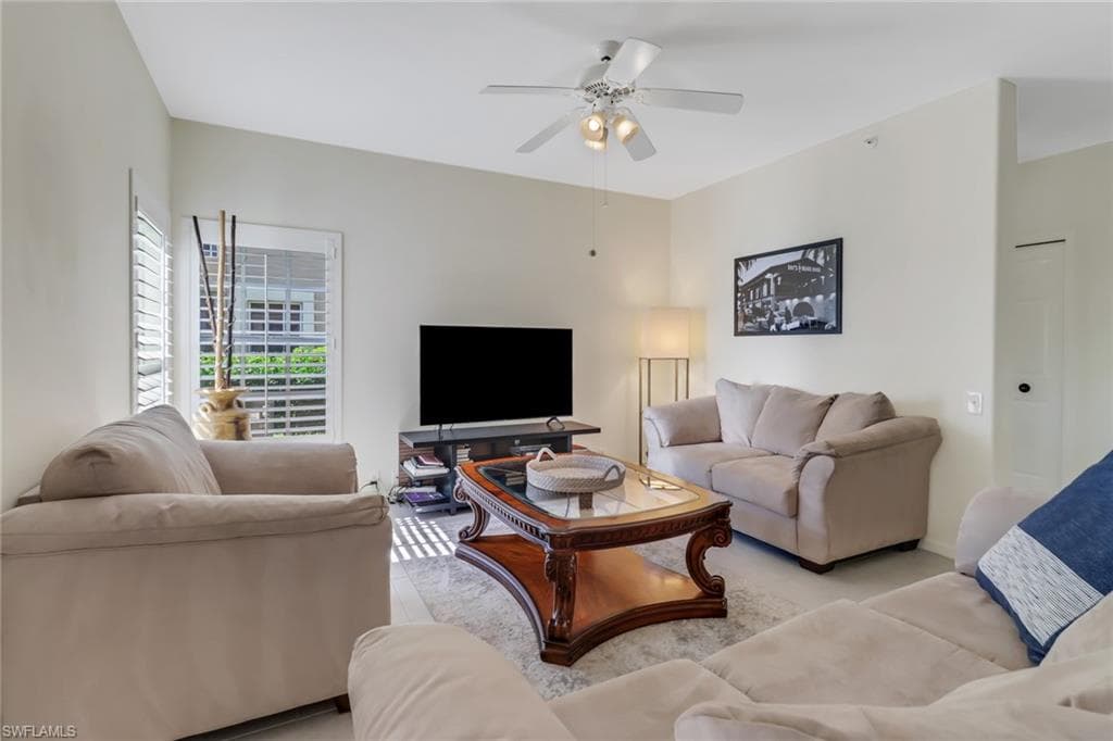 28044 Cavendish Ct 5802, Bonita Springs, FL 34135-10