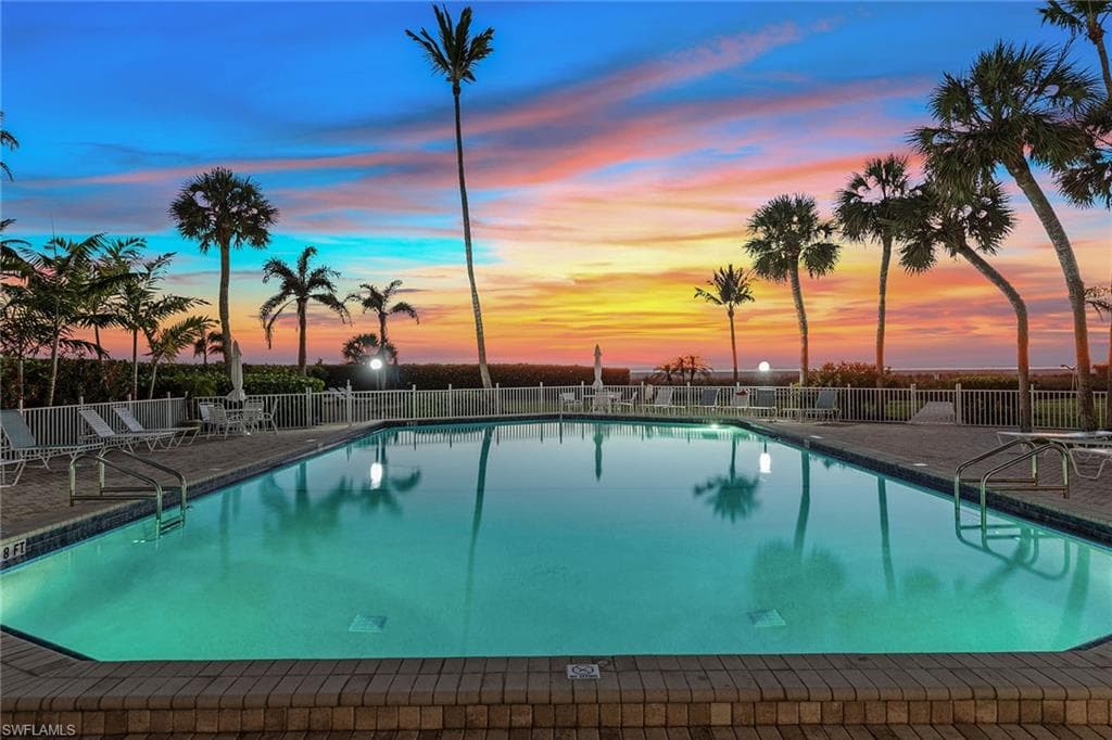 220 Seaview Ct 216, Marco Island, FL 34145-21