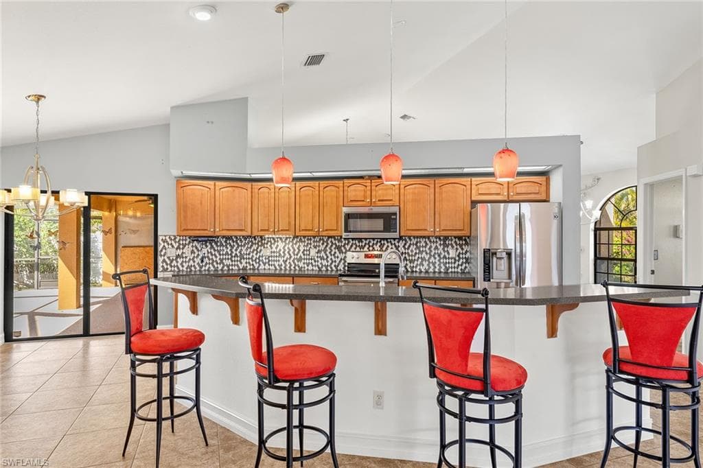 2312 31st St, Cape Coral, FL 33993-9