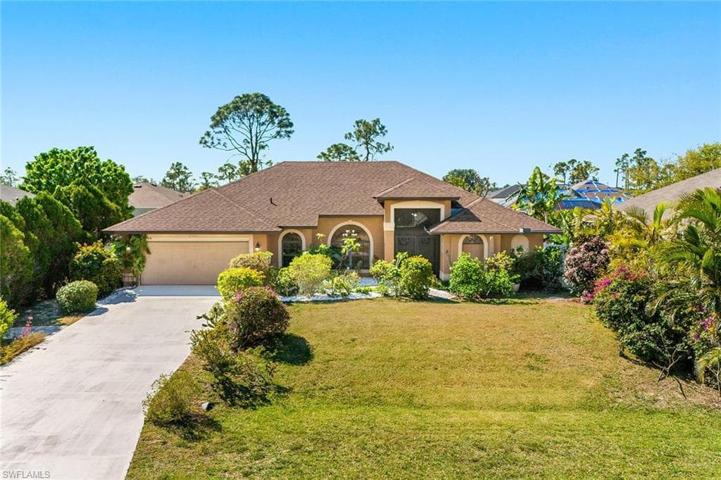 2312 31st St, Cape Coral, FL 33993-1