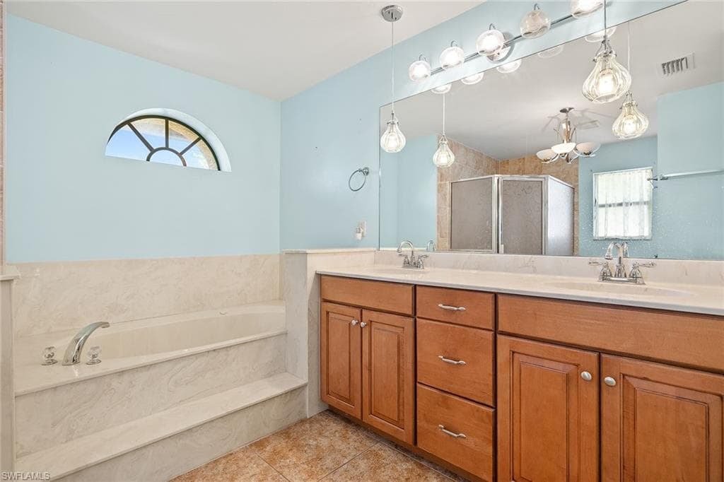 2312 31st St, Cape Coral, FL 33993-21