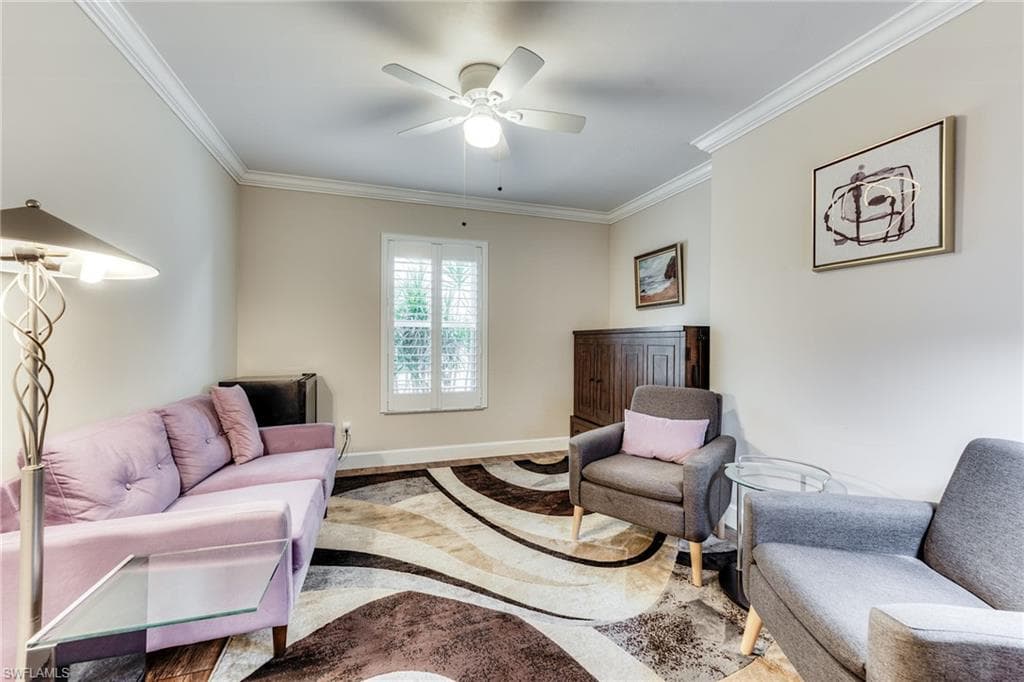 6113 Thresher Dr 202, Naples, FL 34112-11