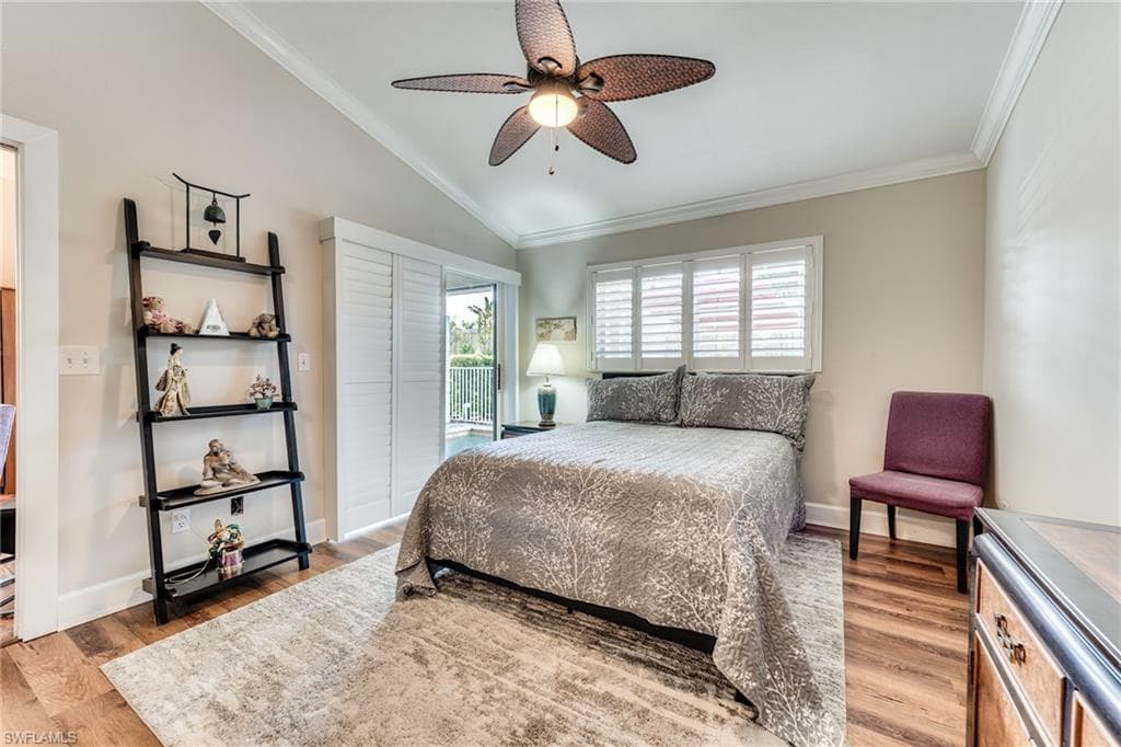 6113 Thresher Dr 202, Naples, FL 34112-13