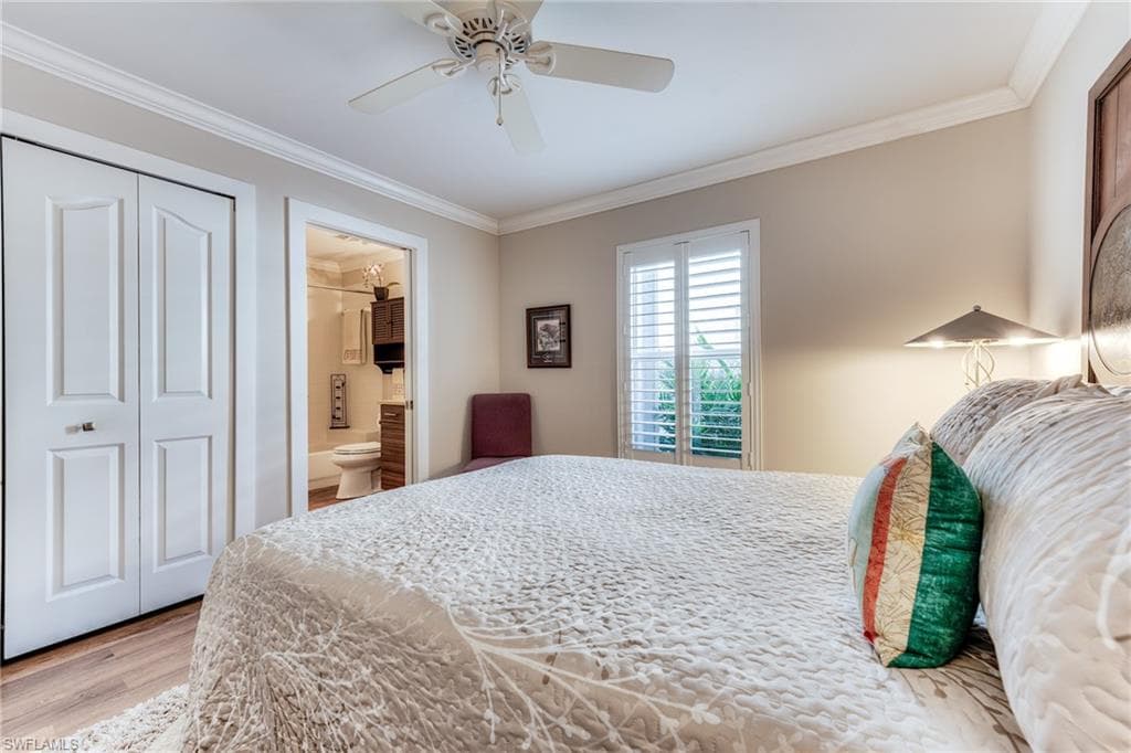 6113 Thresher Dr 202, Naples, FL 34112-14