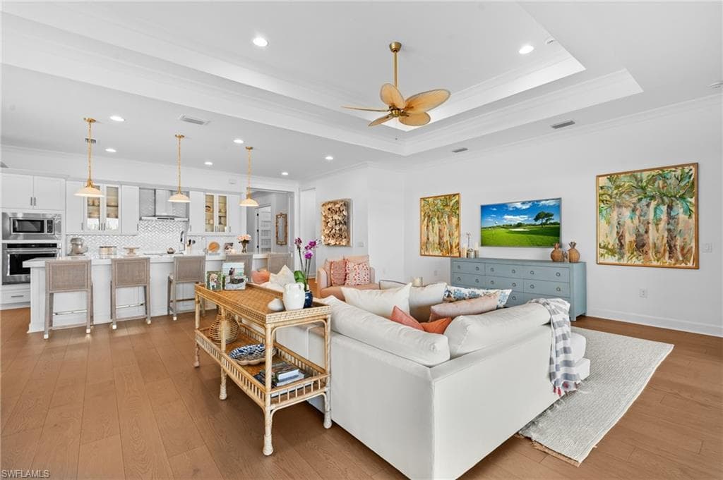 8791 Calypso Ct, Naples, FL 34112-6