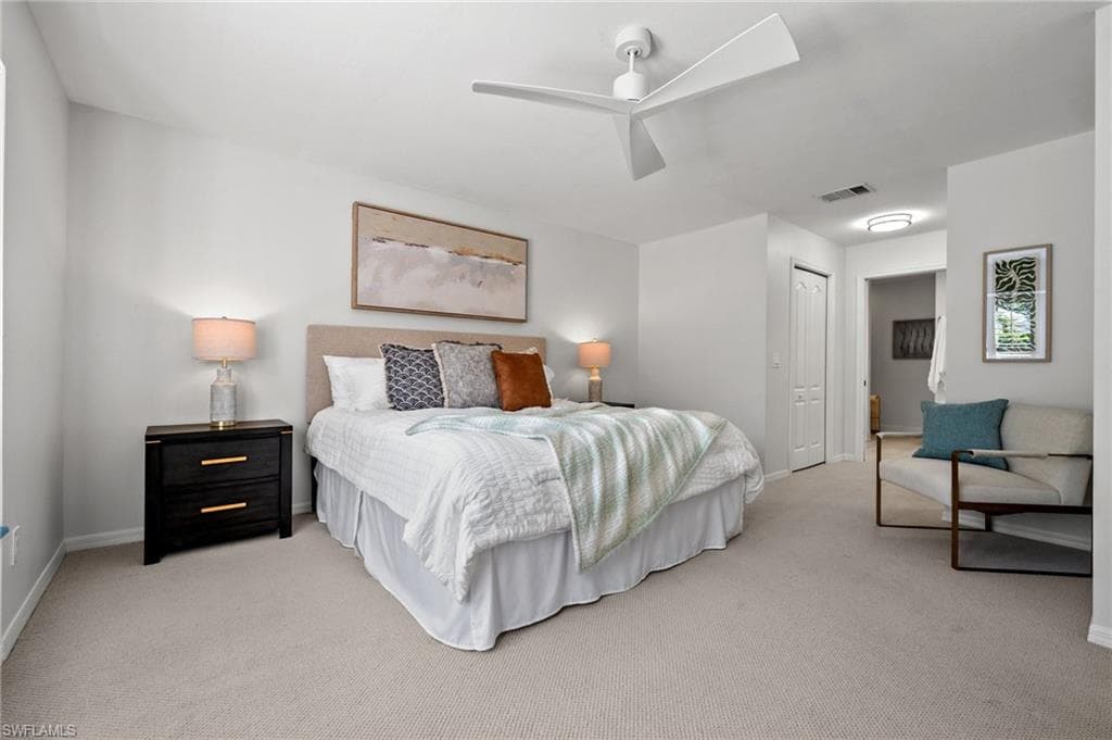 1590 Weybridge Cir 52, Naples, FL 34110-16