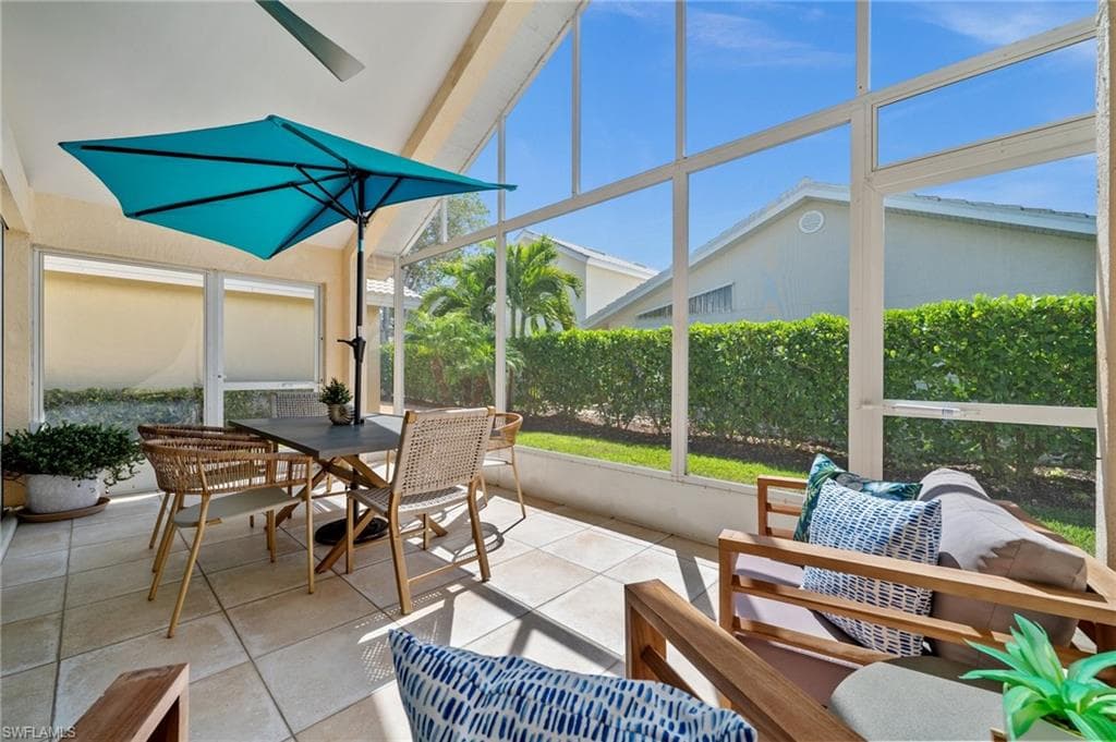 1590 Weybridge Cir 52, Naples, FL 34110-31