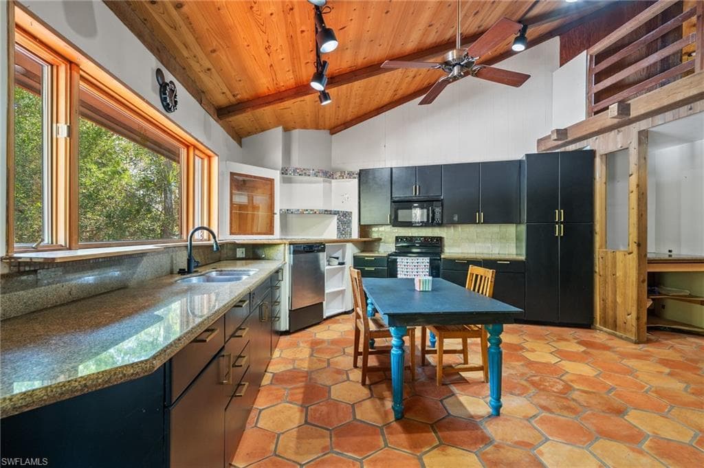 3775 27th Ave SW, Naples, FL 34117-14