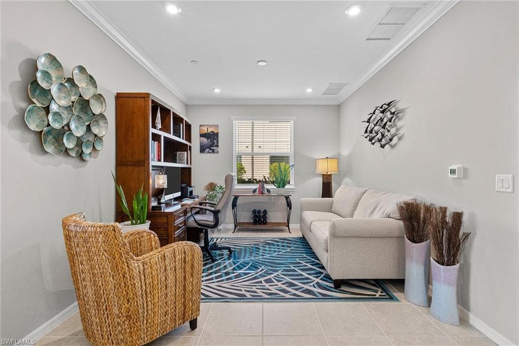 9393 Pocida Ct 104, Naples, FL 34119-11