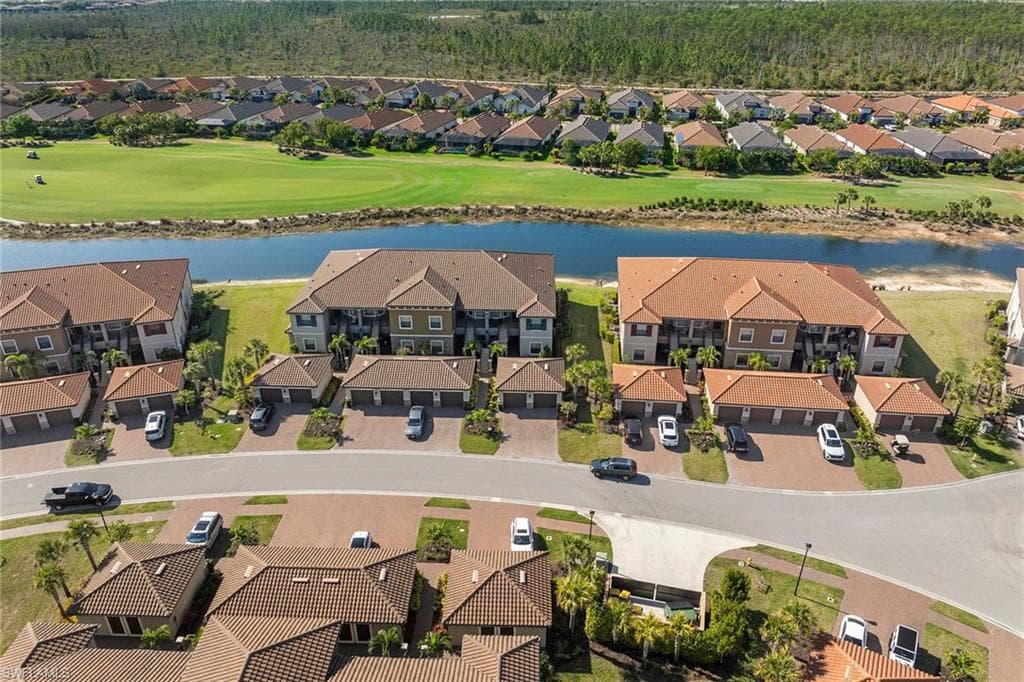 9393 Pocida Ct 104, Naples, FL 34119-26