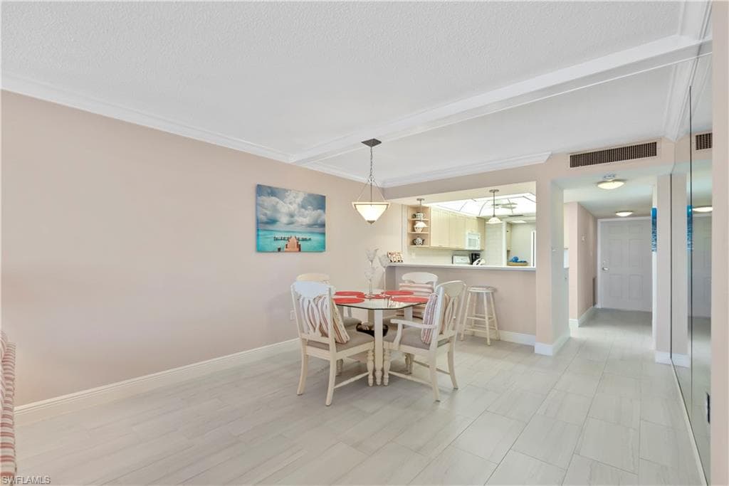 25900 Hickory Blvd 405, Bonita Springs, FL 34134-7