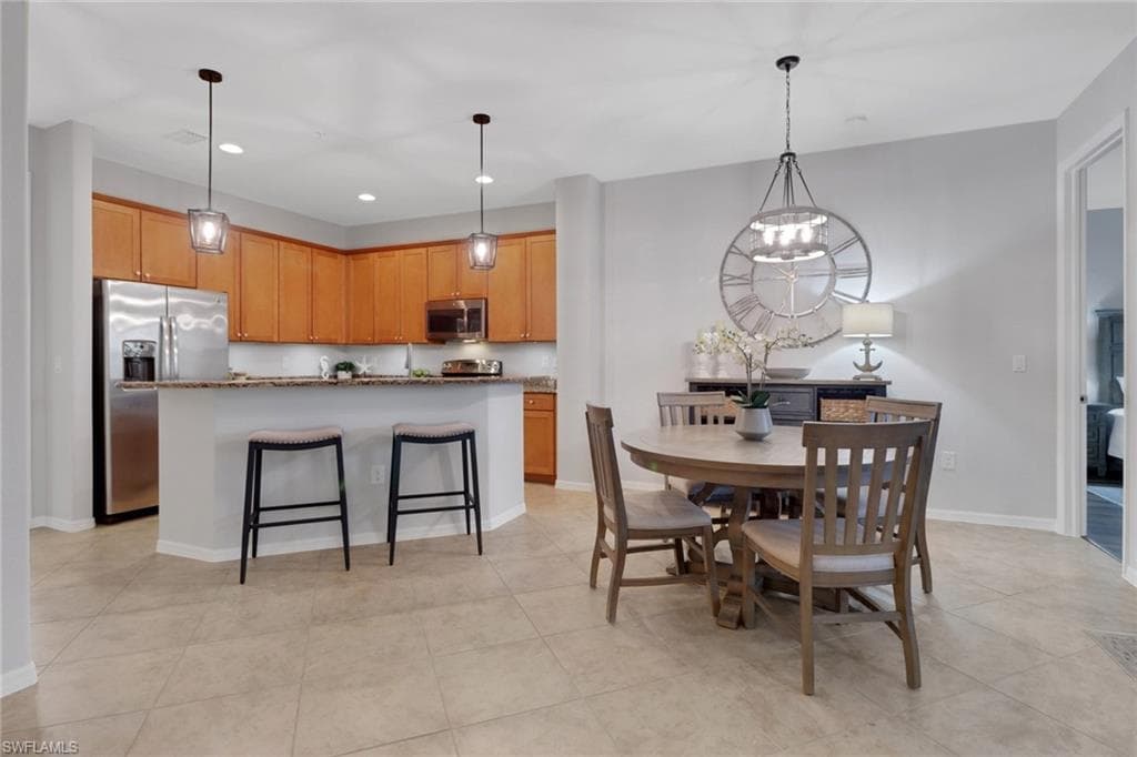 9064 Capistrano St N 5005, Naples, FL 34113-9