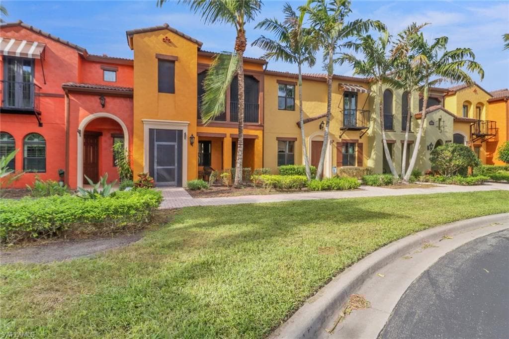 9064 Capistrano St N 5005, Naples, FL 34113-1