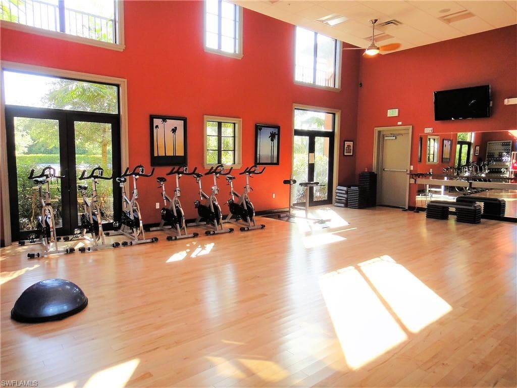 9064 Capistrano St N 5005, Naples, FL 34113-32